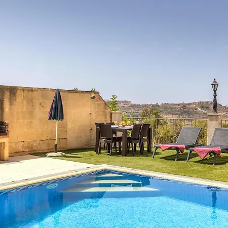 Ta Lucija 2 Bedroom With Private Pool Villa Marsalforn