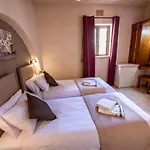Ta Lucija Sleeps 4 With Private Pool * Marsalforn