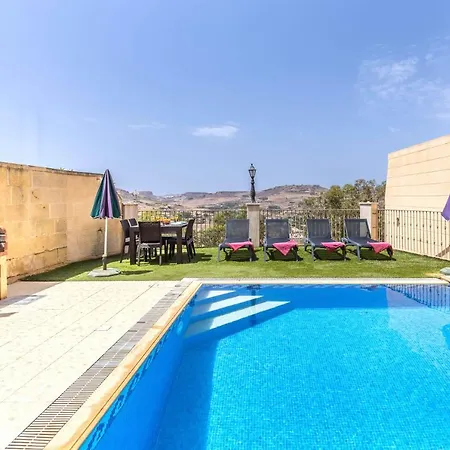 Villa Ta Lucija 2 Bedroom With Private Pool Marsalforn